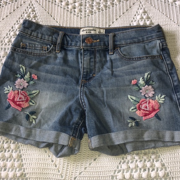 Girls summer style bundle - Picture 2 of 6